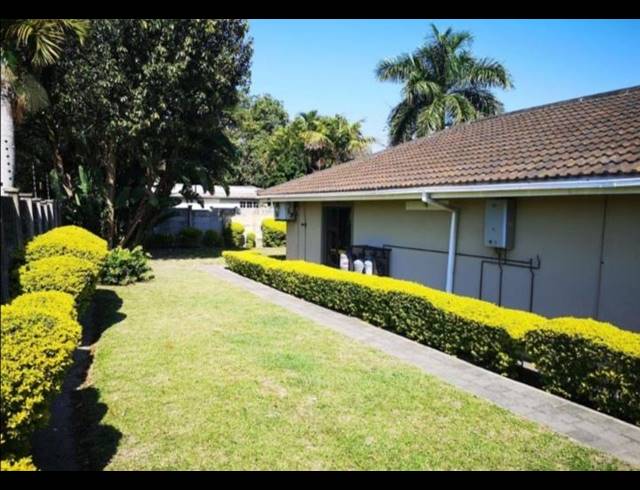 6 BEDROOM HOUSE FOR SALE IN MEER EN SEE